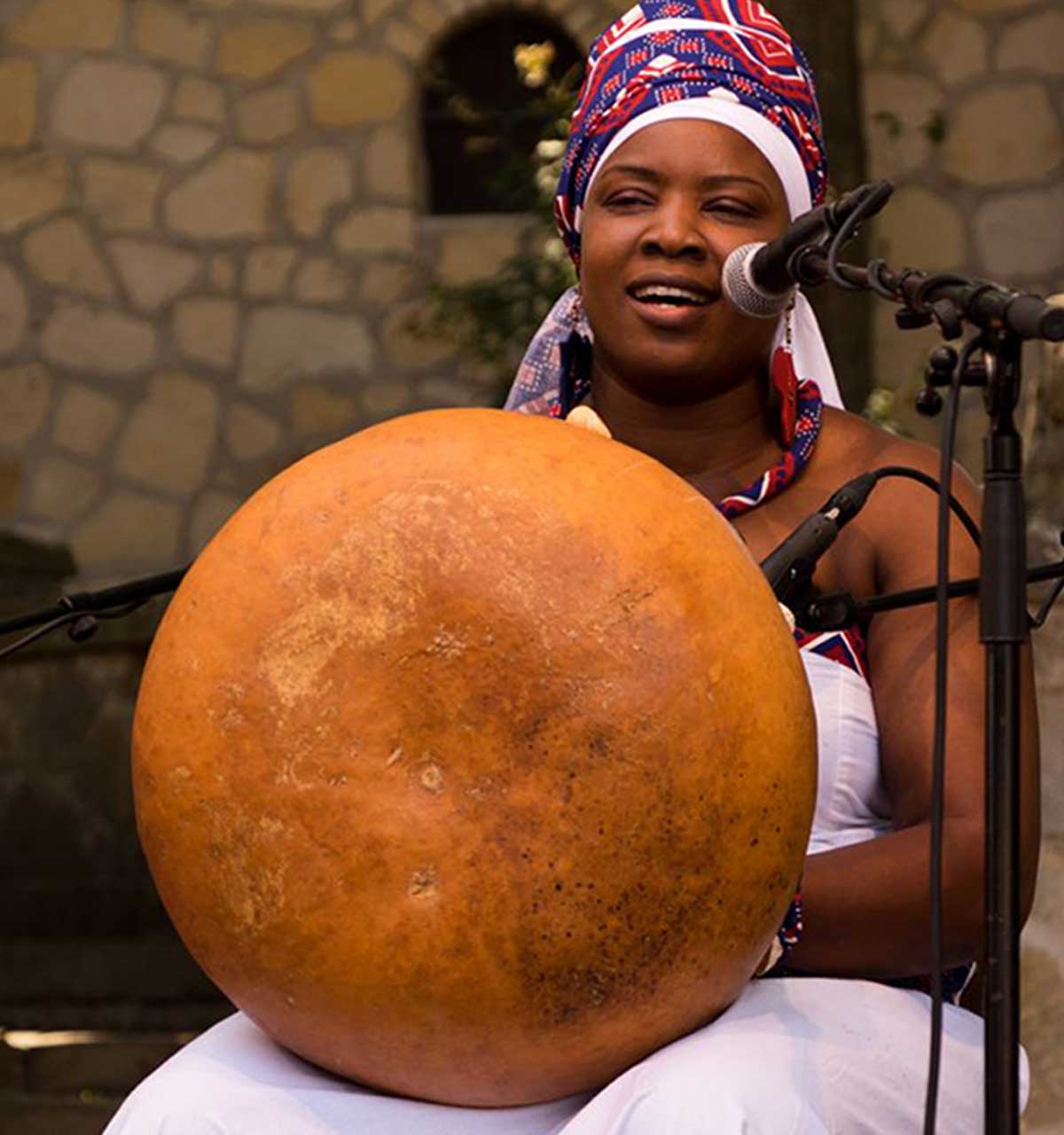 Millicent Chapanda of Sisters in Mbira